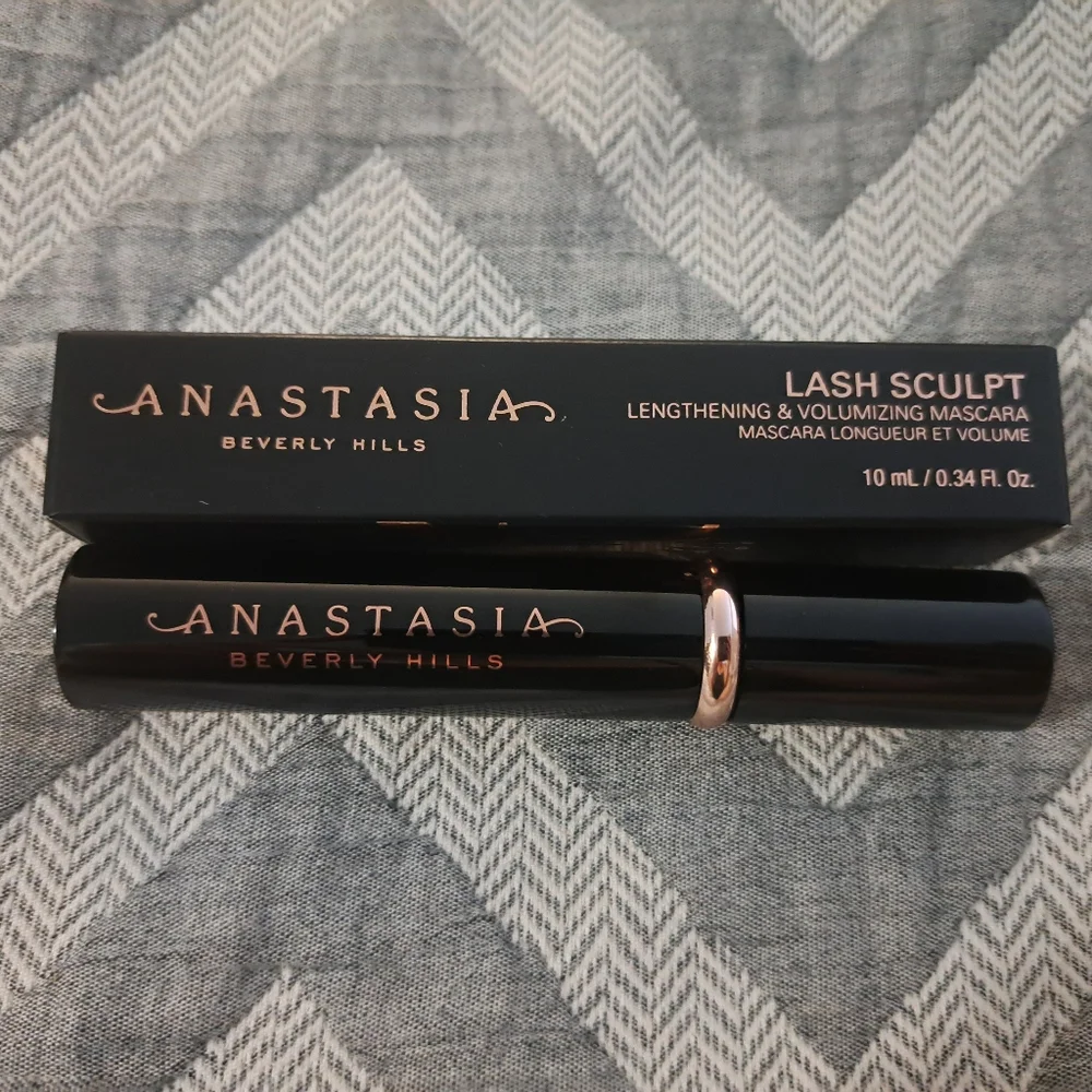 Anastasia Beverly Hills Lash Sculpt Lengthening & Volumizing Mascara